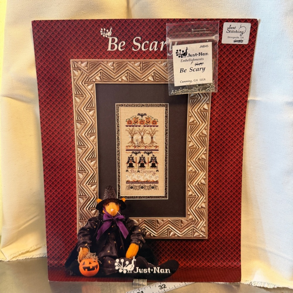 Just Nan Cross‎ Stitch Chart Be Scary Halloween Sampler w Embellishments JNB45